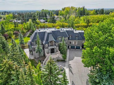 19 Pump Hill Close Sw, House detached with 6 bedrooms, 7 bathrooms and 9 parking in Calgary AB | Image 1