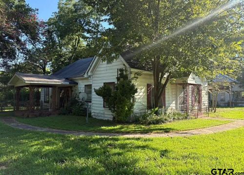 201 W Daingerfield St, Omaha, TX, 75571 | Card Image