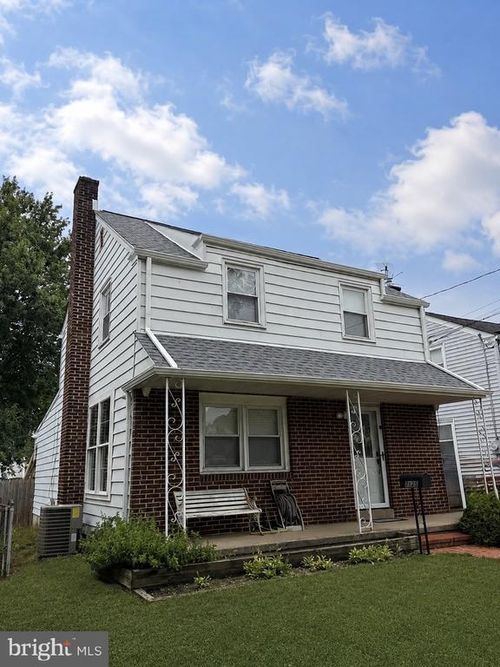 2135 Hillcrest Ave, PENNSAUKEN, NJ, 08110-1708 | Card Image