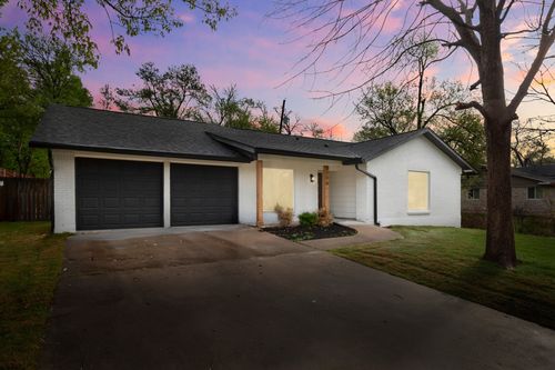 5106 Woodmoor Dr, Austin, TX, 78721-1617 | Card Image