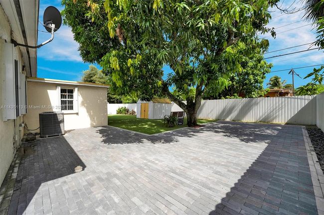 2021 Nw 185 Th Ter, House other with 3 bedrooms, 2 bathrooms and null parking in Miami Gardens FL | Image 35