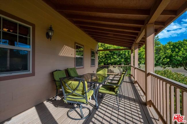 Porch | Image 9