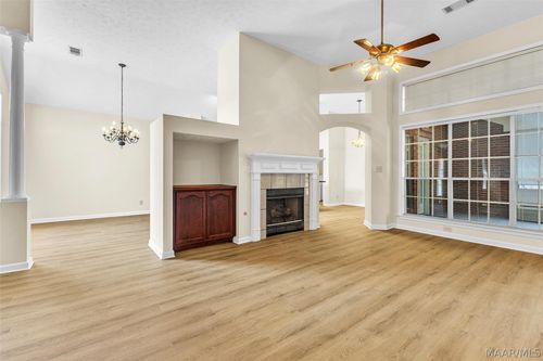 2638 Queens Hollow Ct, Montgomery, AL, 36117-6825 | Card Image