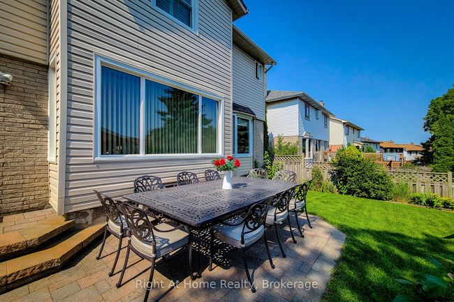 133 Lavender Dr, House other with 5 bedrooms, 3 bathrooms and 2 parking in Ancaster ON | Image 7