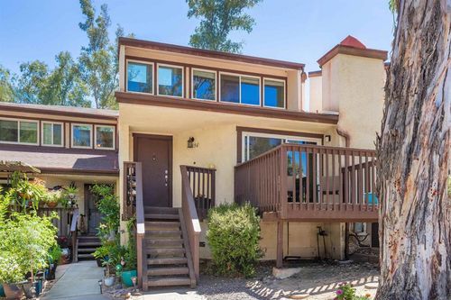 15656 Davis Cup Ln, Ramona, CA, 92065-4945 | Card Image