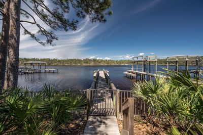 grande pointe dock 1 | Image 3