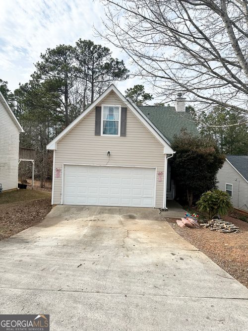 3040 Highland Hill Pkwy, Douglasville, GA, 30135-8636 | Card Image