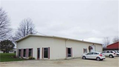 1510 4th St Sw, Waverly, IA, 50677-4327 | Card Image