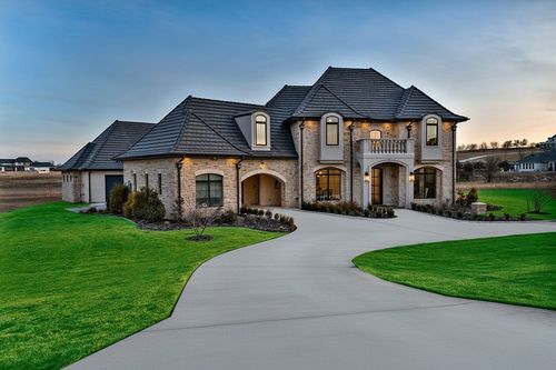 231 Nueces Trl, Aledo, TX, 76008-1216 | Card Image