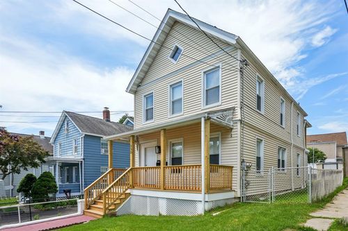 332 Locust Ave, Port Chester, NY, 10573-3212 | Card Image