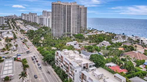 apt-19e-3015 N Ocean Blvd, Fort Lauderdale, FL, 33308-7333 | Card Image