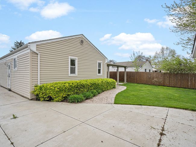 41615 Westmeath Cir, House other with 3 bedrooms, 2 bathrooms and null parking in Clinton Twp MI | Image 28
