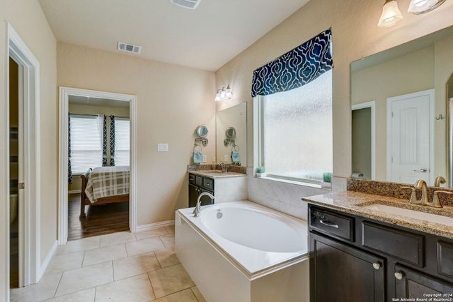 8627 Sierra Sky, House other with 4 bedrooms, 3 bathrooms and null parking in San Antonio TX | Image 27