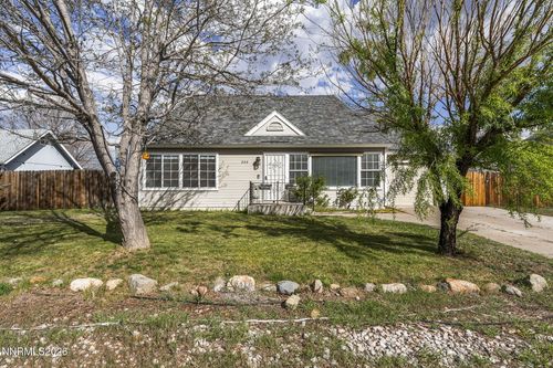 240 Karnak Cir, Sparks, NV, 89441-0544 | Card Image