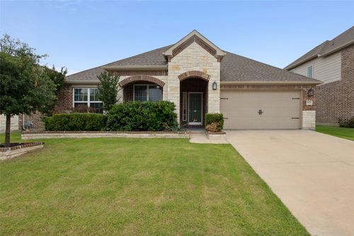 933 Basket Willow Ter, Haslet, TX, 76052-3450 | Card Image
