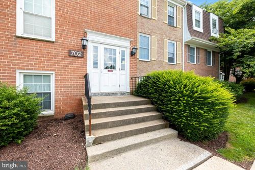 702-p2-702 Quince Orchard Blvd, GAITHERSBURG, MD, 20878-1553 | Card Image
