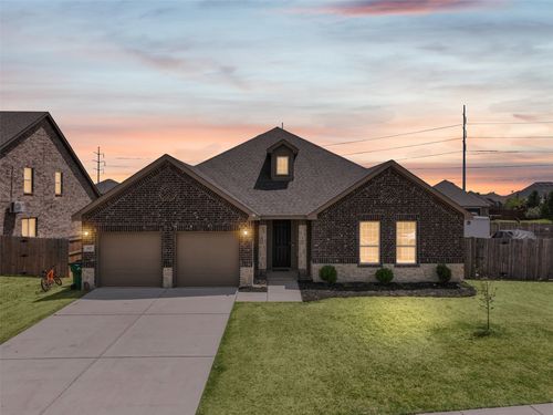 227 Hackney St, Waxahachie, TX, 75165 | Card Image