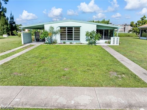 3107 Easy St, PORT CHARLOTTE, FL, 33952-6862 | Card Image