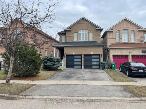 4777 Glasshill Grove, Mississauga, ON, L5M7R6 | Card Image