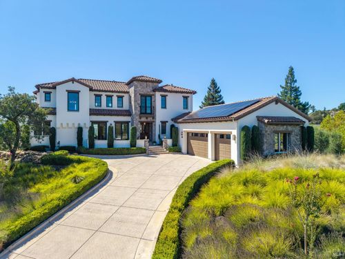 3719 Llyn Glaslyn Pl, Santa Rosa, CA, 95403-0950 | Card Image