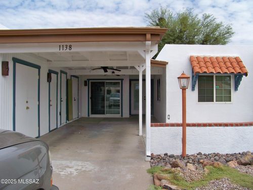 1138 S Alpine Cir, Green Valley, AZ, 85614-1812 | Card Image