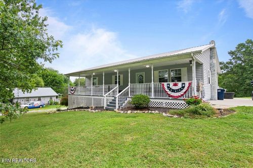 286 Lewis White Ln, La Follette, TN, 37766-5859 | Card Image