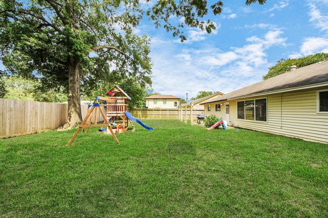5822 Walnutgate Dr, House other with 3 bedrooms, 2 bathrooms and 2 parking in Spring TX | Image 40