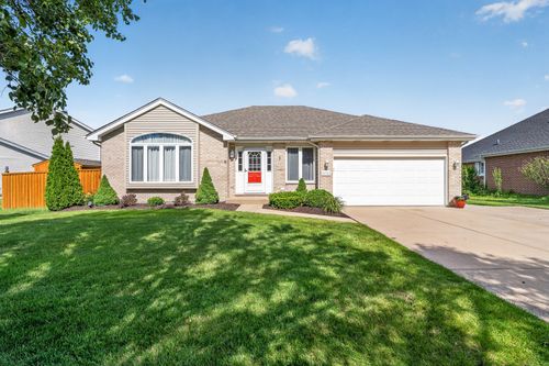 16322 Celtic Cir, Manhattan, IL, 60442-6104 | Card Image