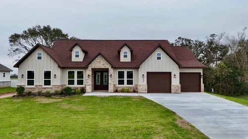 931 Buffalo Trl, Angleton, TX, 77515-5437 | Card Image