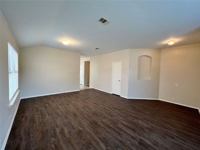 8512 Cactus Patch Way, House other with 3 bedrooms, 2 bathrooms and null parking in Fort Worth TX | Image 4
