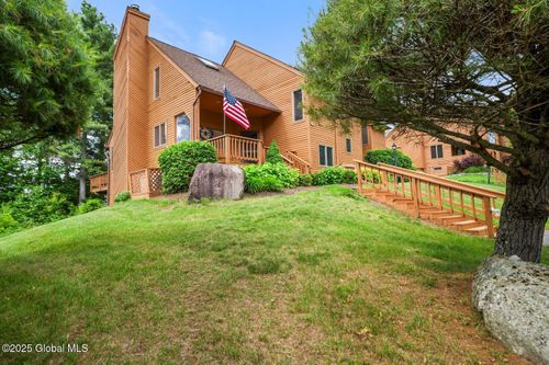 13B Hummingbird Cir, Adirondack, NY, 12808 | Card Image