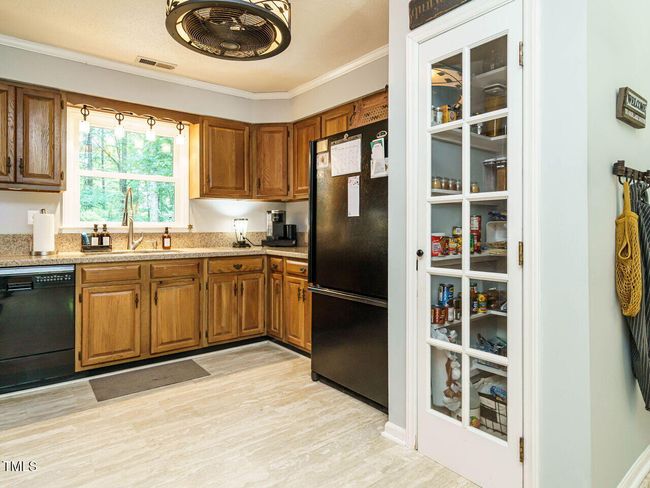 014-1280x960-kitchen | Image 14