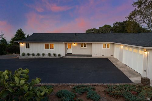 4005 Burnside Rd, Sebastopol, CA, 95472 | Card Image