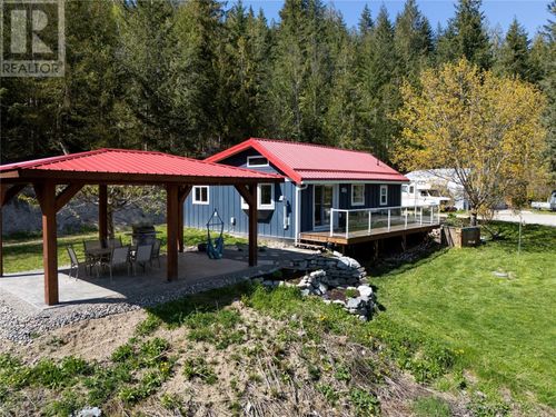 6740 Highway 97a Highway, Grindrod, BC, V0E1Y0 | Card Image