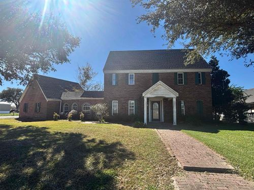 225 E 29th St, Cut Off, LA, 70345-2220 | Card Image