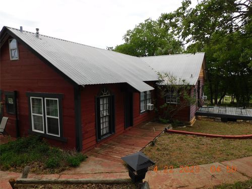 1012 Highway 21 E, Bastrop, TX, 78602-5681 | Card Image