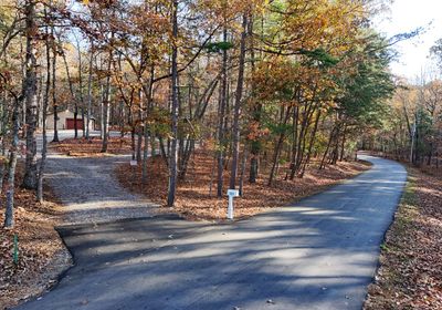 651 Tomahawk Trail, Home with 3 bedrooms, 2 bathrooms and 2 parking in Blairsville GA | Image 3