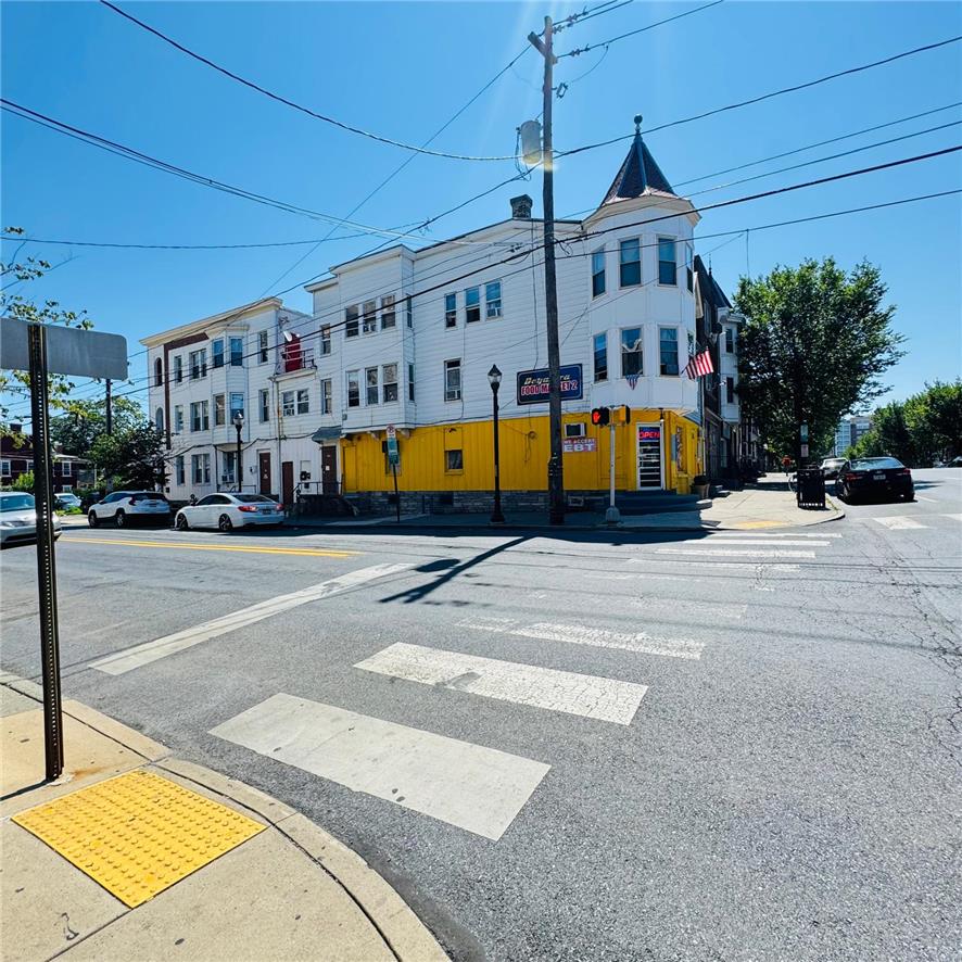 247 N 7Th St, Allentown, PA 18102
