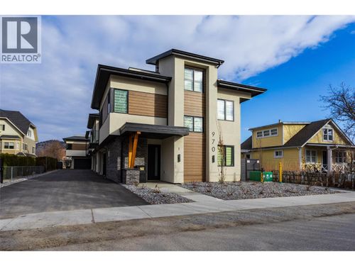 3-970 Lawson Ave, Kelowna, BC, V1Y6T1 | Card Image