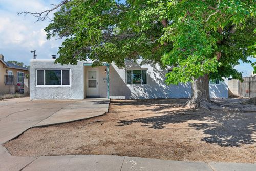 1004 Wade Cir Ne, Albuquerque, NM, 87112-5247 | Card Image