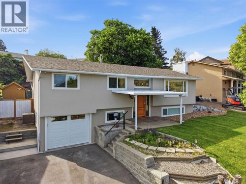 1675 Springhaven Pl, Kamloops, BC, V2E1C7 | Card Image