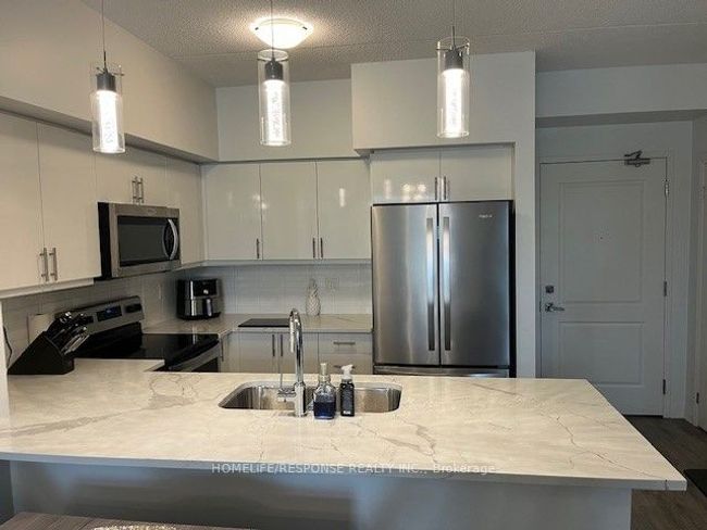 214 - 610 Farmstead Dr, Condo with 1 bedrooms, 1 bathrooms and 1 parking in Milton ON | Image 6