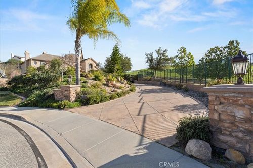 3308 Crosspointe Ct, Simi Valley, CA, 93065-0584 | Card Image