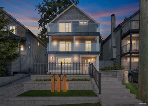238 E 28th St, North Vancouver, BC, V7N1C2 | Card Image
