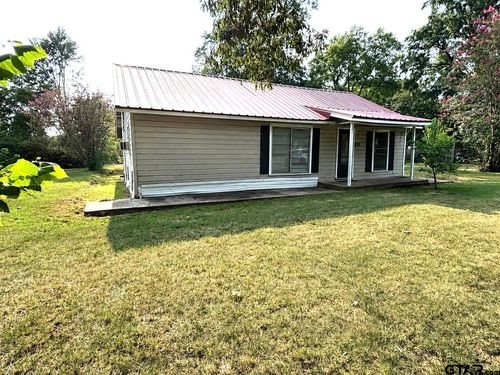 215 Cleveland St, Winfield, TX, 75493 | Card Image