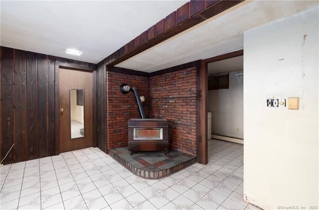 1042 N Main Street Ext, House other with 3 bedrooms, 2 bathrooms and null parking in Wallingford CT | Image 19