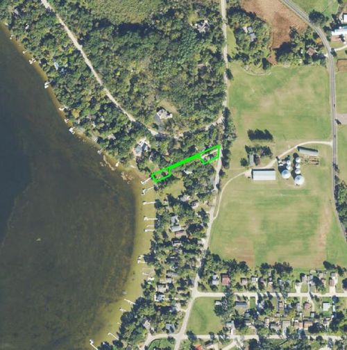 7930 Park Street, Burlington, WI, 53105 | Card Image