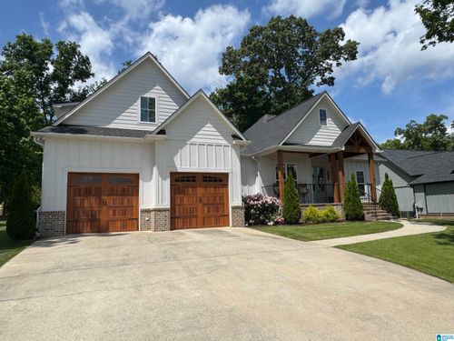 740 Lakeview Crest Dr, PELL CITY, AL, 35128-7699 | Card Image