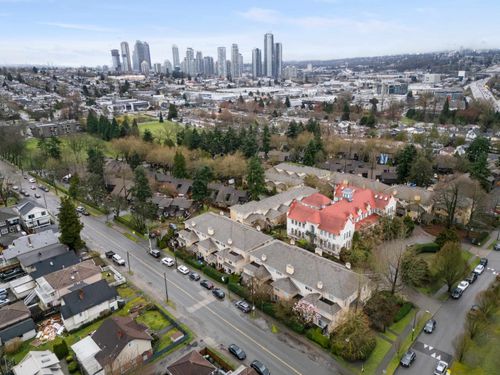 15-3428 Adanac St, Vancouver, BC, V5K5H5 | Card Image
