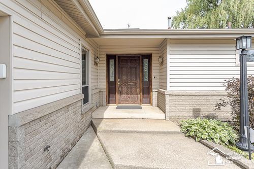 6337 Raymar St, Erie, MI, 48133-9623 | Card Image